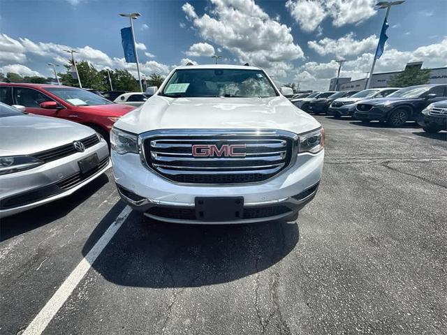Photo of 2019 Summit White GMC Acadia