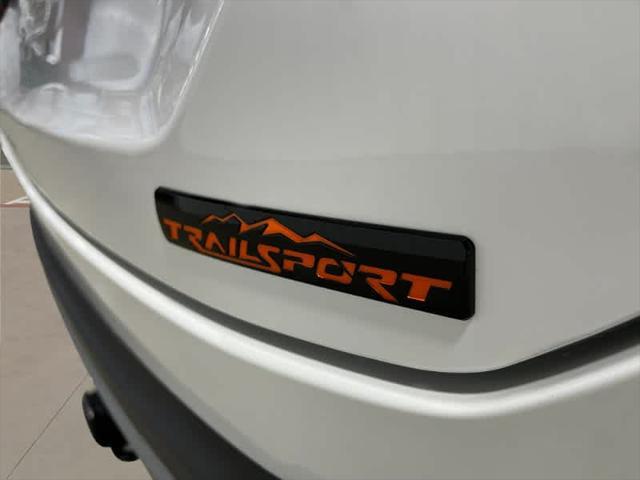 Photo of 2025 Platinum White Pearl Honda Pilot