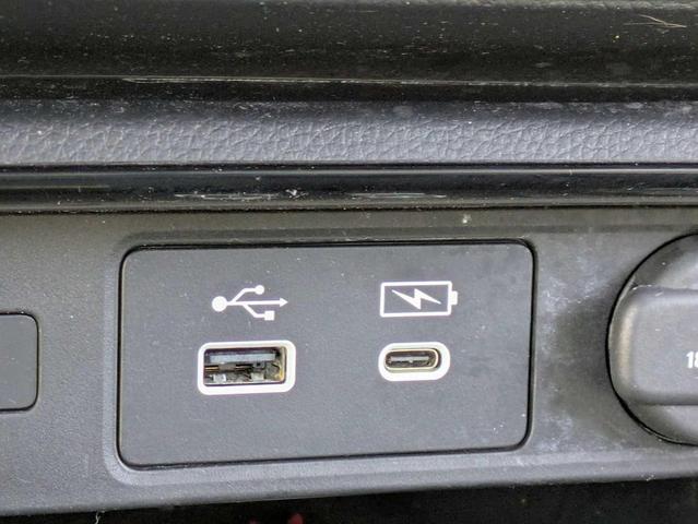 Photo of 2023 Crystal Black Pearl Honda CR-V