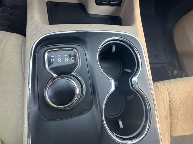 Photo of 2015 Bright White Clearcoat Dodge Durango