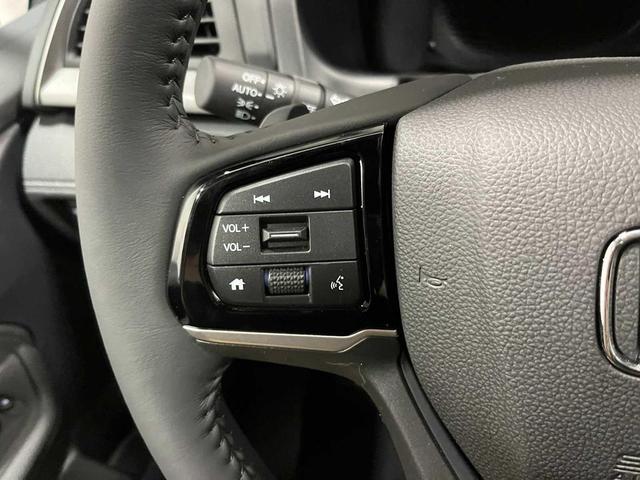Photo of 2026 Platinum White Pearl Honda Odyssey