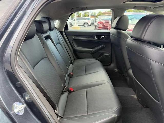 Photo of 2022 Meteorite Gray Metallic Honda Civic