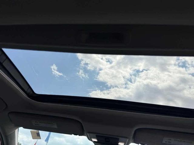 Photo of 2022 Meteorite Gray Metallic Honda Civic