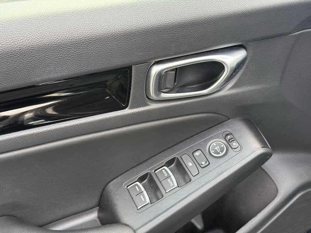 Photo of 2022 Meteorite Gray Metallic Honda Civic