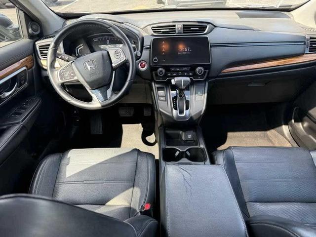 Photo of 2018 Modern Steel Metallic Honda CR-V