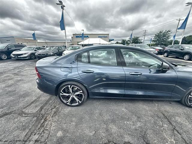 Photo of 2024 Gray Volvo S60