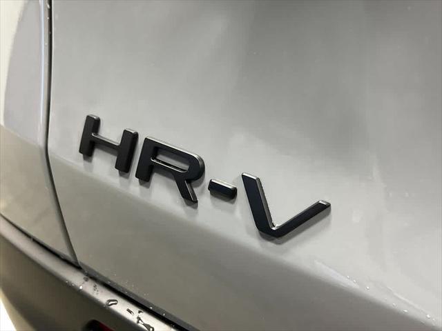 Photo of 2026 Urban Gray Pearl Honda HR-V