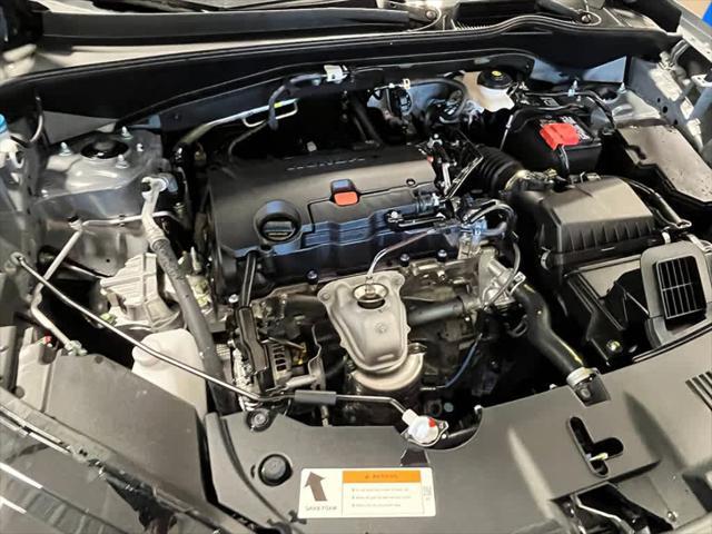Photo of 2026 Urban Gray Pearl Honda HR-V