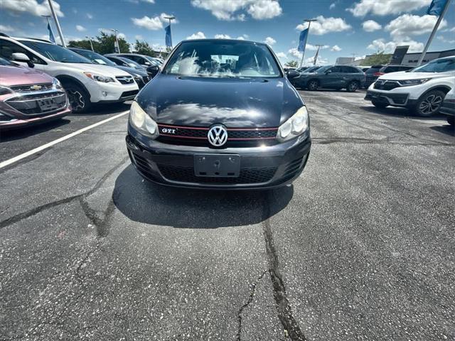 Photo of 2011 Deep Black Pearl Metallic Volkswagen GTI