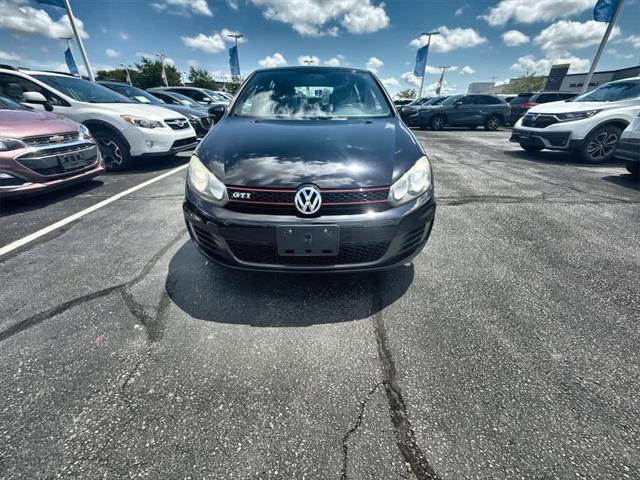 Photo of 2011 Deep Black Pearl Metallic Volkswagen GTI