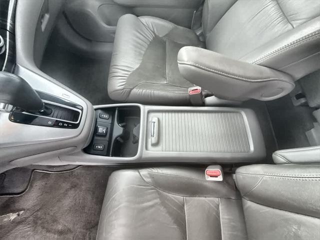 Photo of 2013 Gray Honda CR-V