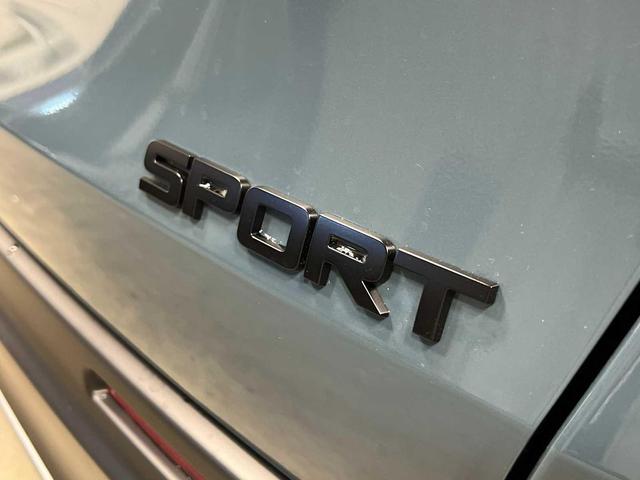 Photo of 2026 Nordic Forest Pearl Honda HR-V