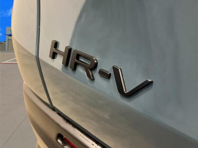 Photo of 2026 Nordic Forest Pearl Honda HR-V