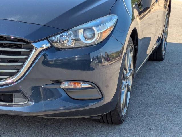 Photo of 2018 Deep Crystal Blue Mica Mazda Mazda3