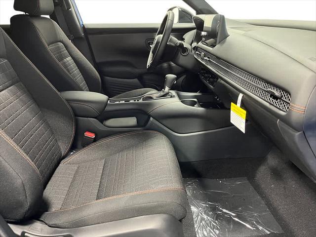 Photo of 2026 Nordic Forest Pearl Honda HR-V