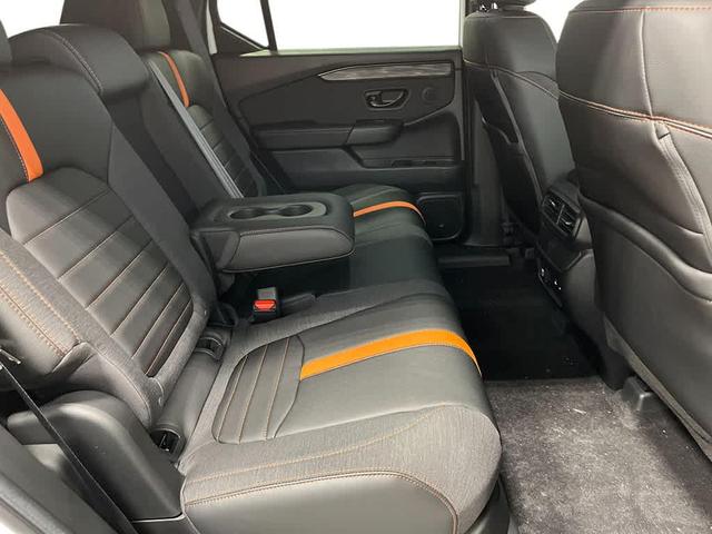 Photo of 2026 Crystal Black Pearl Honda Passport