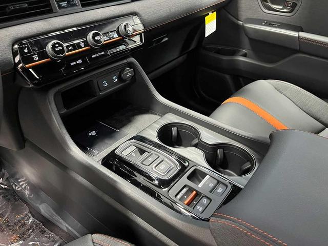 Photo of 2026 Crystal Black Pearl Honda Passport