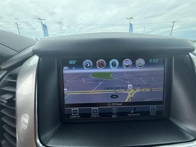 Photo of 2018 Summit White Chevrolet Tahoe
