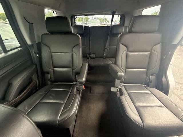 Photo of 2018 Summit White Chevrolet Tahoe