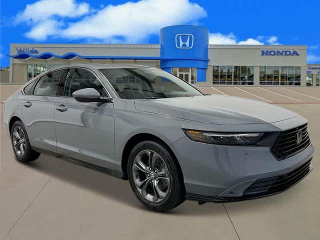 Photo of 2025 Urban Gray Pearl Honda Accord Hybrid