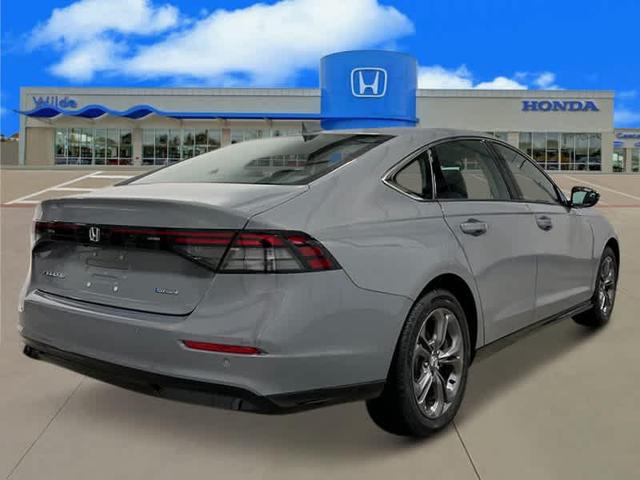 Photo of 2025 Urban Gray Pearl Honda Accord Hybrid