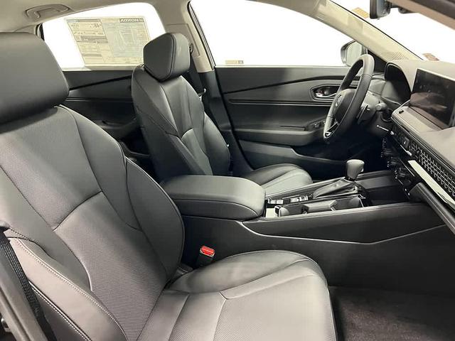 Photo of 2025 Urban Gray Pearl Honda Accord Hybrid