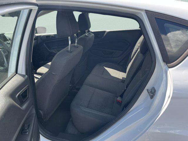 Photo of 2019 Oxford White Ford Fiesta