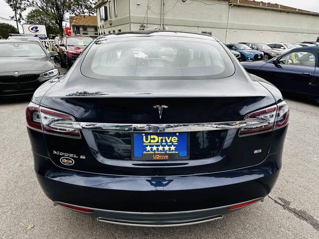 Photo of 2013 Blue Metallic Tesla Model S