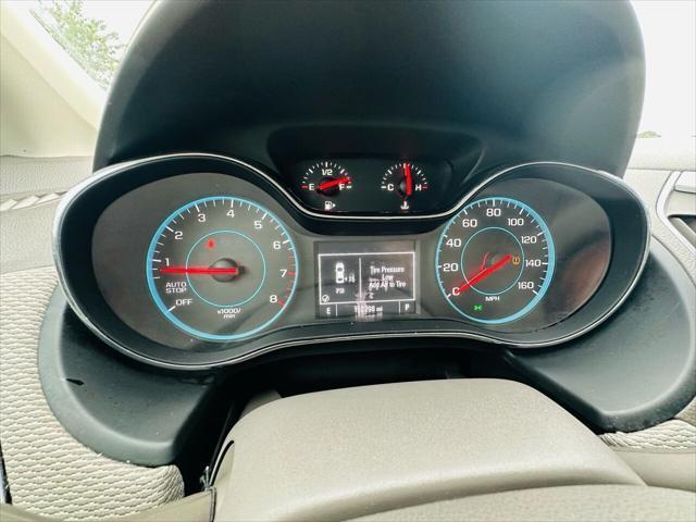 Photo of 2017 Arctic Blue Metallic Chevrolet Cruze