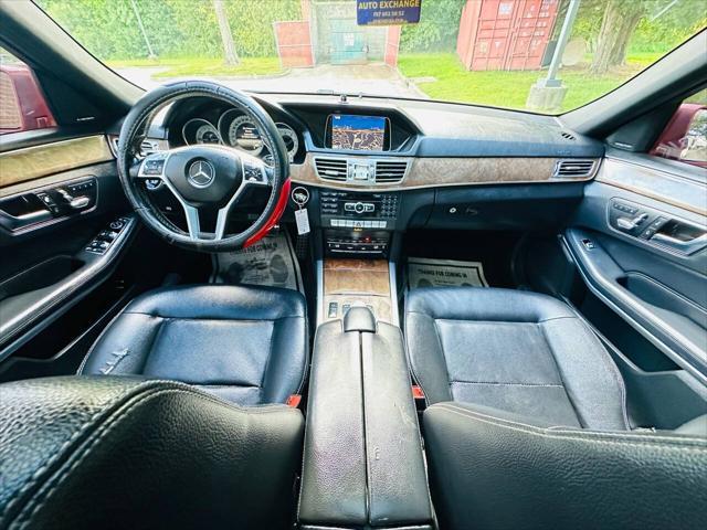 Photo of 2015 White Mercedes-Benz E-Class