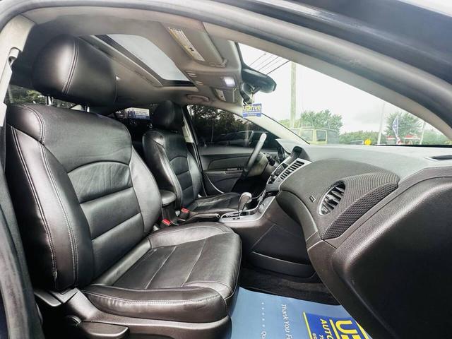 Photo of 2015 Black Granite Metallic Chevrolet Cruze