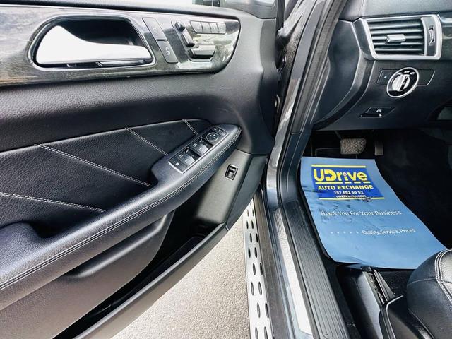 Photo of 2016 Silver Mercedes-Benz GL-Class