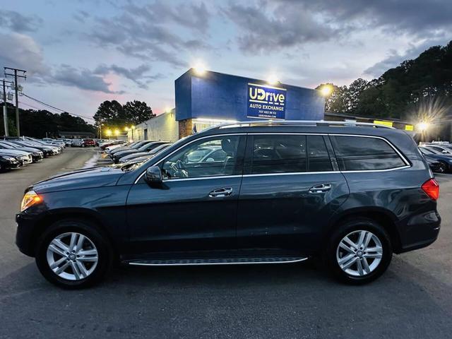 Photo of 2016 Silver Mercedes-Benz GL-Class
