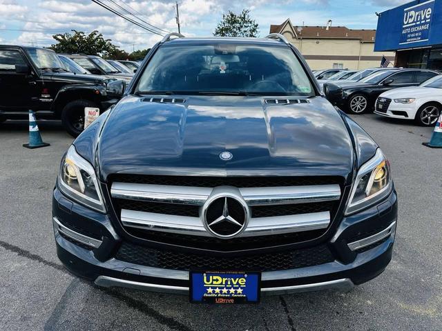 Photo of 2016 Silver Mercedes-Benz GL-Class