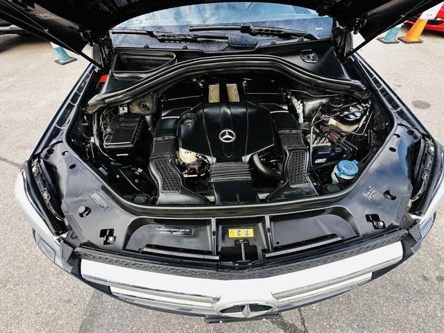 Photo of 2016 Silver Mercedes-Benz GL-Class