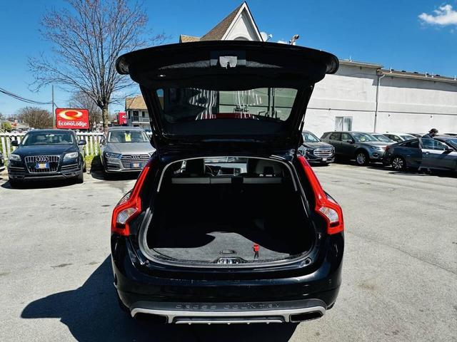 Photo of 2015 Black Stone Volvo V60 Cross Country