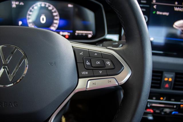 Photo of 2025 Platinum Gray Volkswagen Jetta
