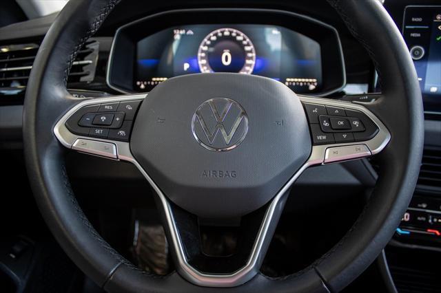 Photo of 2025 Platinum Gray Volkswagen Jetta
