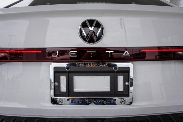 Photo of 2025 Pure White Volkswagen Jetta