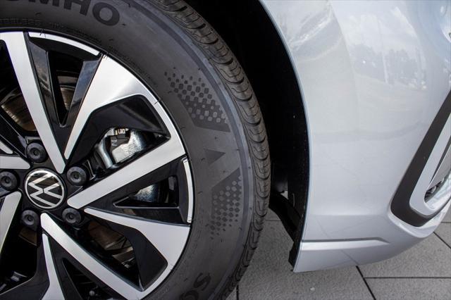 Photo of 2025 Pyrite Silver Metallic Volkswagen Jetta