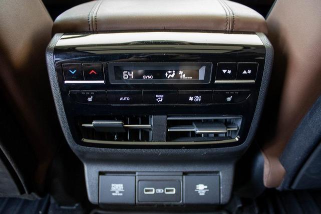 Photo of 2024 Liquid Carbon Metallic Acura MDX