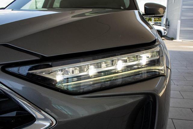 Photo of 2024 Liquid Carbon Metallic Acura MDX