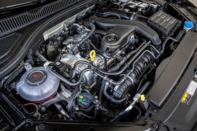 Photo of 2025 Deep Black Volkswagen Jetta
