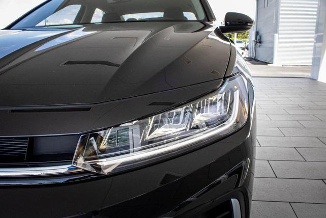 Photo of 2025 Deep Black Volkswagen Jetta