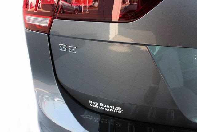 Photo of 2024 Platinum Gray Volkswagen Tiguan