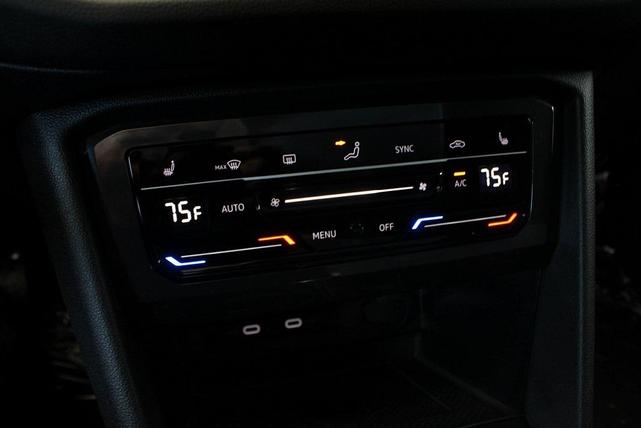 Photo of 2024 Platinum Gray Volkswagen Tiguan
