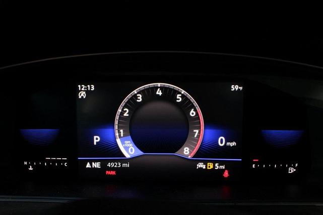 Photo of 2024 Platinum Gray Volkswagen Tiguan