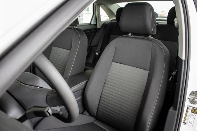 Photo of 2025 Pure White Volkswagen Jetta