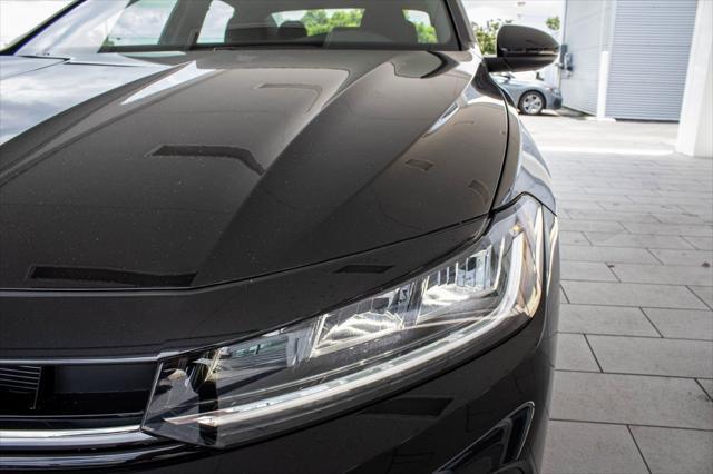 Photo of 2025 Deep Black Volkswagen Jetta