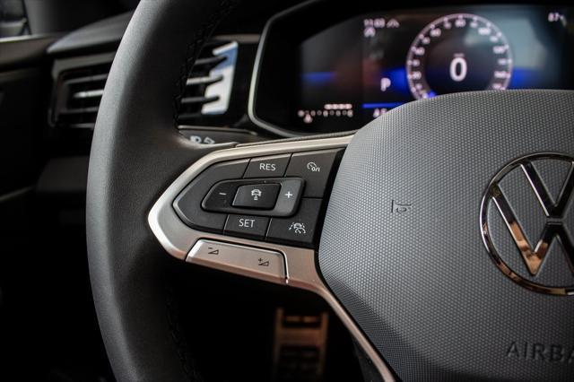 Photo of 2025 Deep Black Volkswagen Jetta